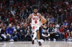 开云体育下载-关于公牛主场战胜火箭，拉文砍下全队最高分率队取胜的信息