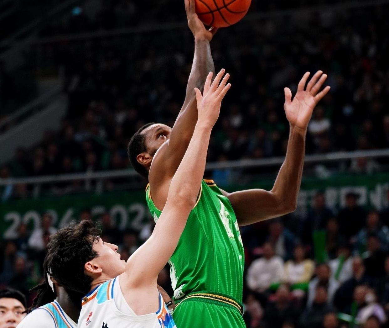 新疆队小胜,实力仍不容小觑的简单介绍 新疆队小胜,实力仍不容小觑的简单介绍