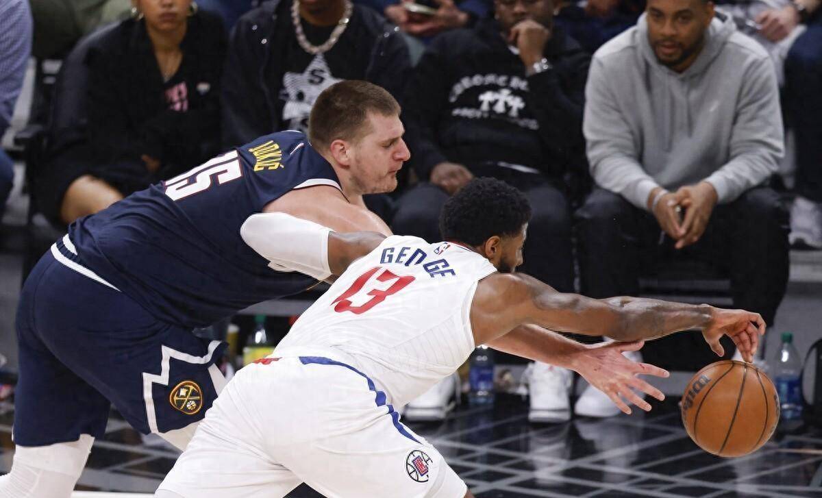 掘金队主教练力挺球员信心提升斗志鼓舞的简单介绍 掘金队主教练力挺球员信心提升斗志鼓舞的简单介绍