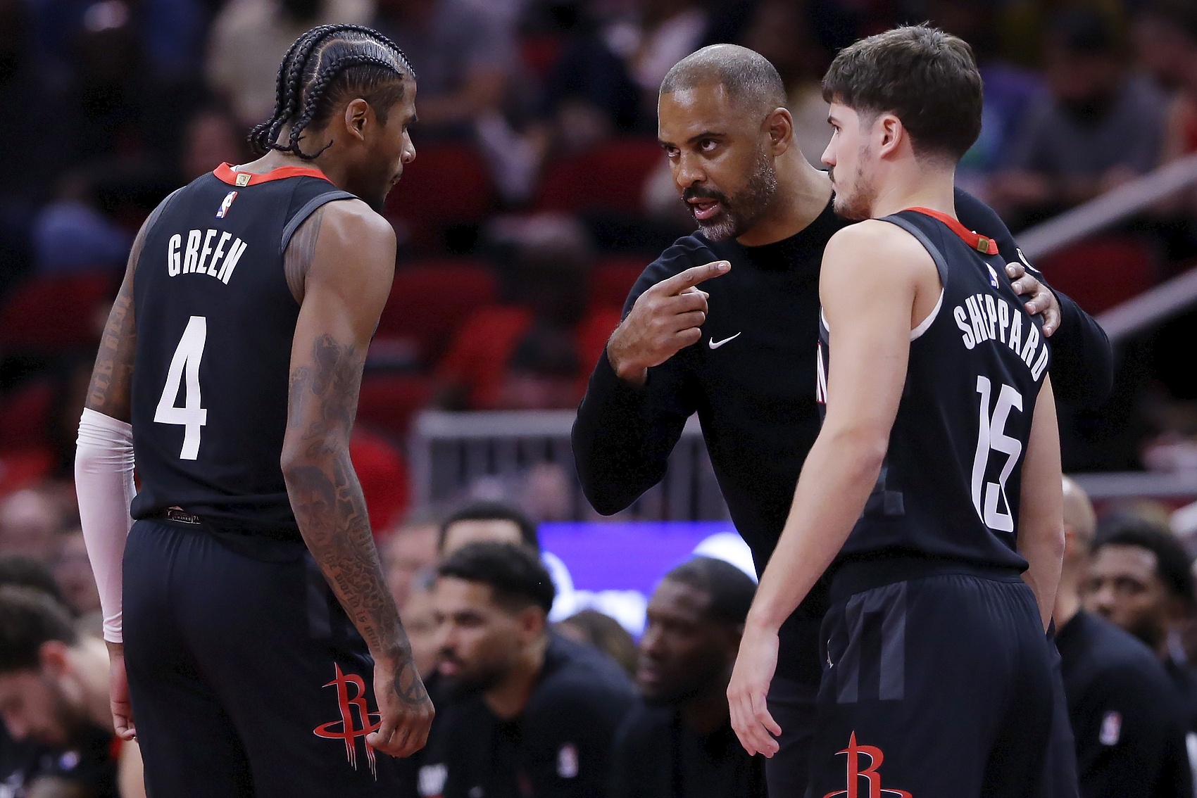 关于公牛主场战胜火箭,拉文砍下全队最高分率队取胜的信息 关于公牛主场战胜火箭,拉文砍下全队最高分率队取胜的信息