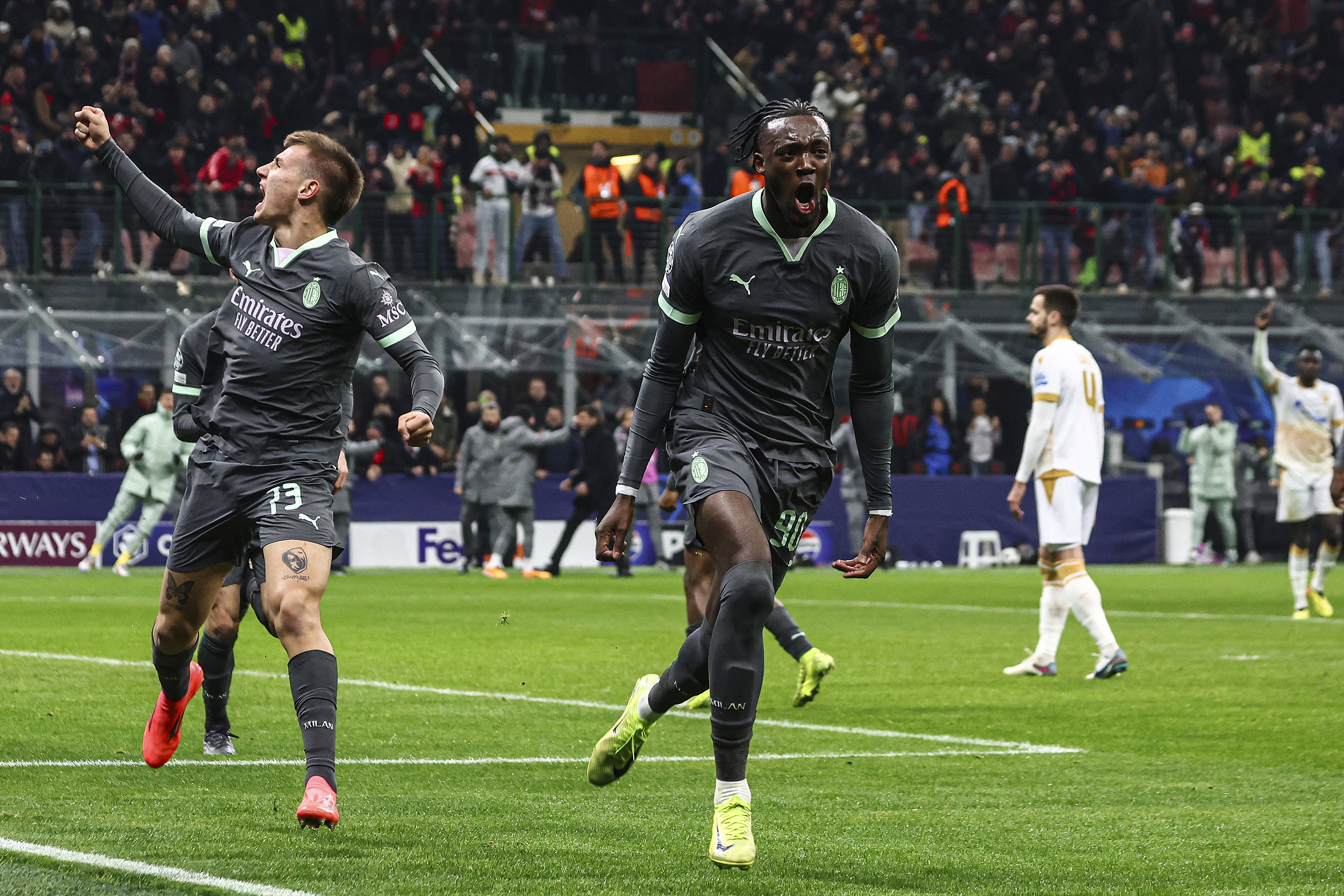 AC米兰翻盘勒沃库森，梅西绝境逆转的简单介绍