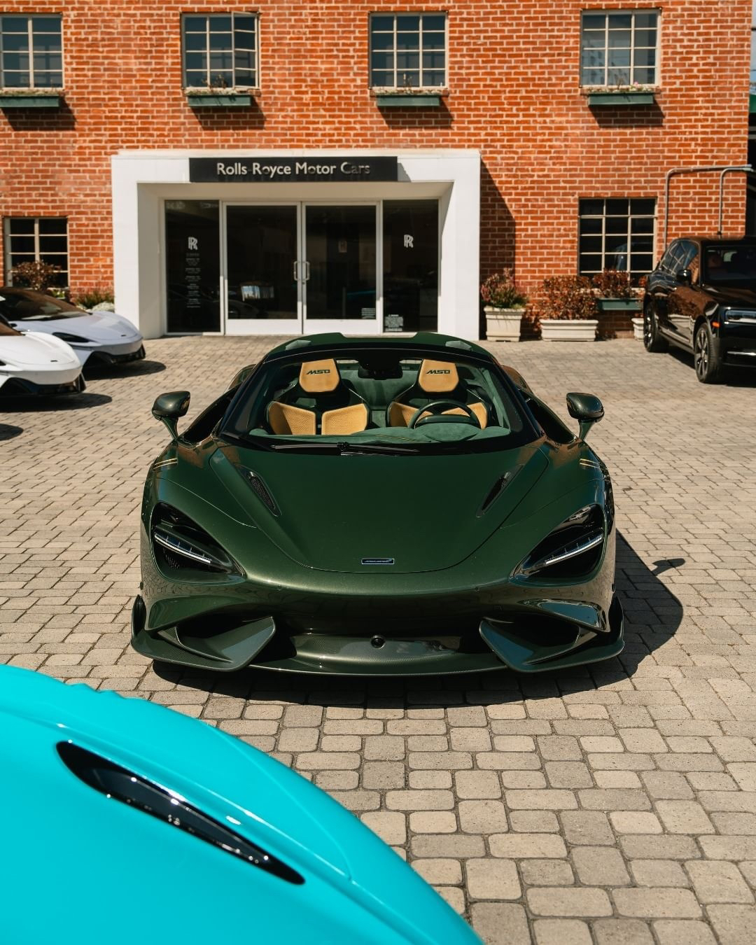 迈凯伦绝杀法拉利，佩雷兹惊艳四座的简单介绍