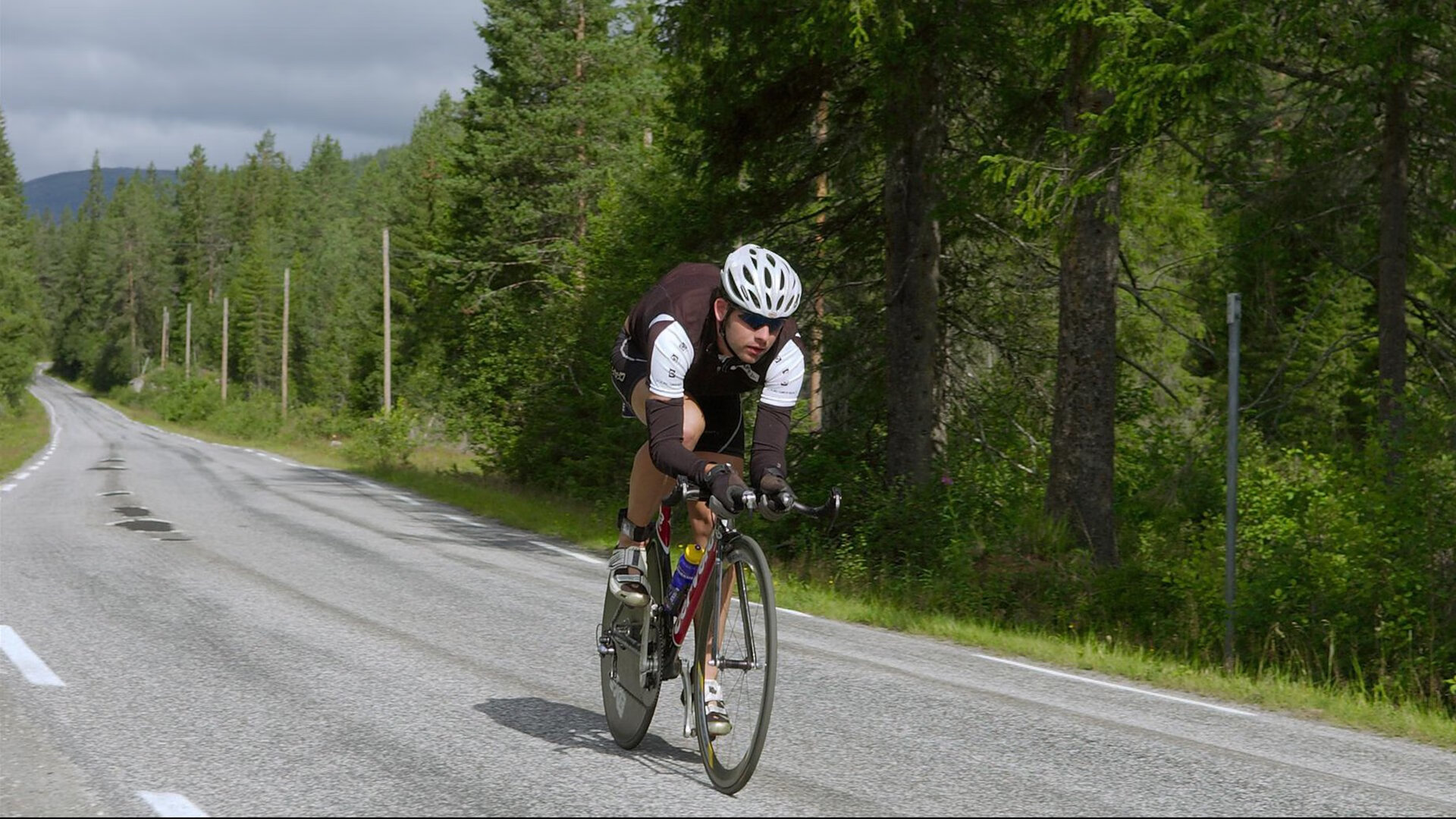 哥斯达黎加终结勒沃库森神话，门迪状态火热成胜负手