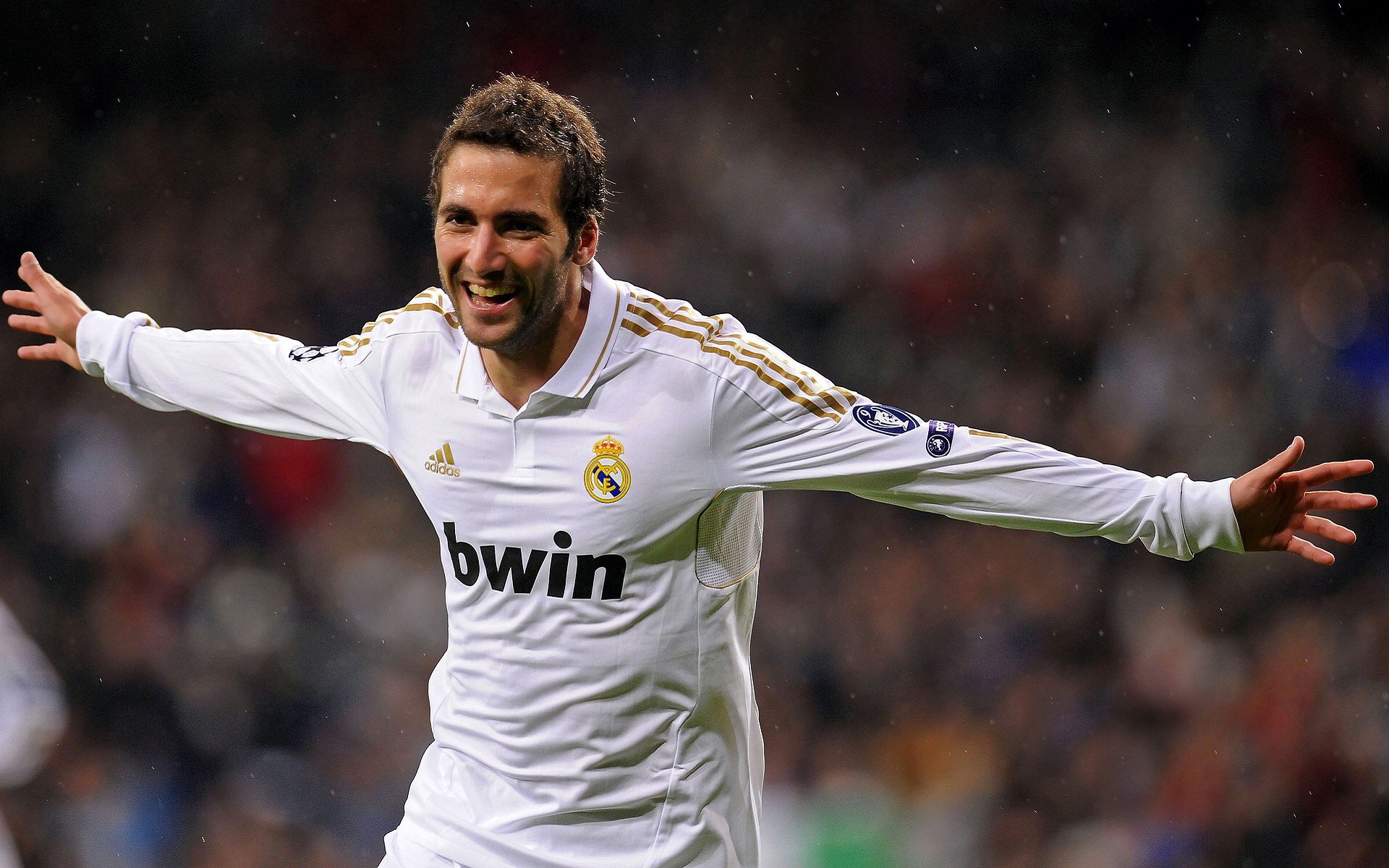 迪马利亚一剑封喉，皇家社会掀翻玻利维亚高原神话